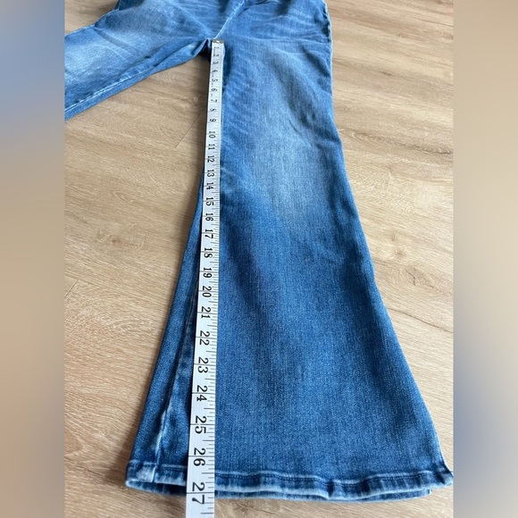 Johnny Was The Side Slit Pull On Kick Flare Jeans SZ L - Picture 9 of 11